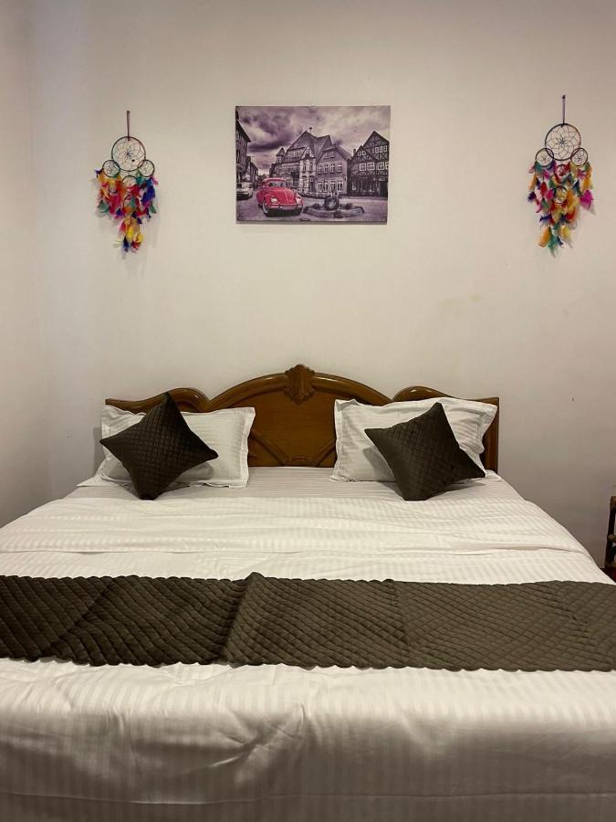 Sandy Holiday Home 5 Bhk Уті Екстер'єр фото